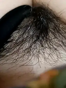 Vrei tate? Hairypussy18 are