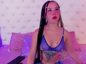 _annastacia se dezbraca la web pe Chaturbate