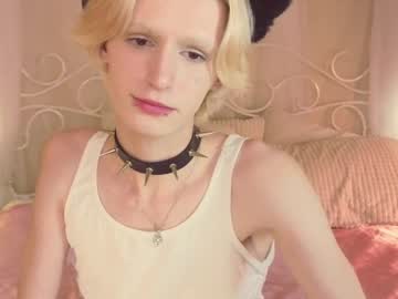 Foto porno adrian_the_one_ vrea sex pe Chaturbate pe KUR.ro