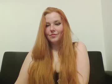 bigbuttbitch96 vrea sex pe Chaturbate