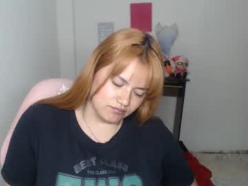 Foto porno celeste_anny1 se dezbraca la web pe Chaturbate pe KUR.ro