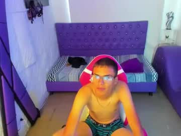 Sex online cu daniel_show18