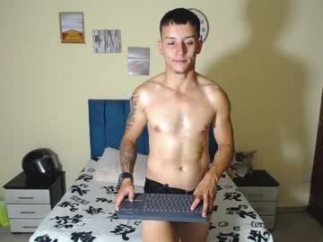 Foto porno Fantezii cu daylon_brown_ pe Chaturbate pe KUR.ro