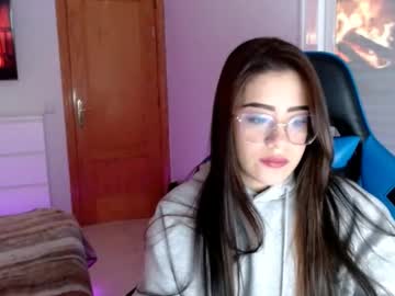 Fantezii cu dulceis19 pe Chaturbate