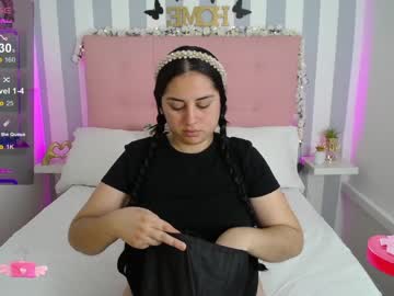 Fantezii cu emily_cutte_ pe Chaturbate