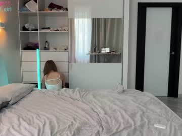 Foto porno Vrei tate? girl_next_door19 are pe KUR.ro