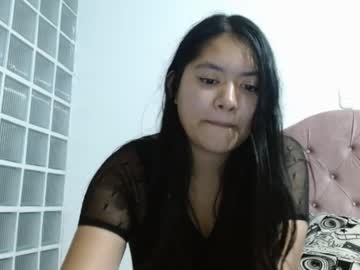 honey_colombiana vrea sex pe Chaturbate