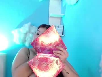 hugetits_tofuck vrea sex pe Chaturbate