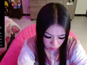 Fantezii cu isabeella_24 pe Chaturbate