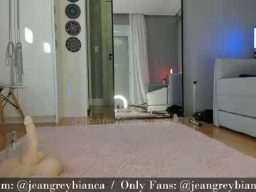 Foto porno Perversiuni la camera cu jeangreybianca pe KUR.ro