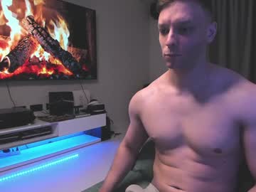 Fantezii cu jefree_skyfall pe Chaturbate