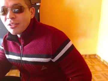 juanval_ vrea sex pe Chaturbate