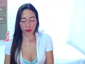 Fantezii cu kate_arden pe Chaturbate