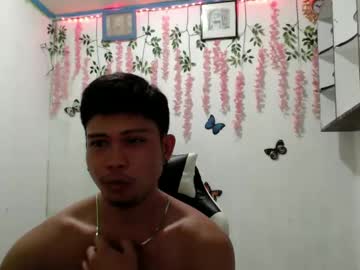 Ce sexy este kevin_nextdoor