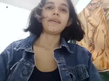 ladylizzyla_ vrea sex pe Chaturbate