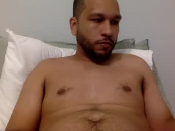 leo_lust_ se dezbraca la web pe Chaturbate