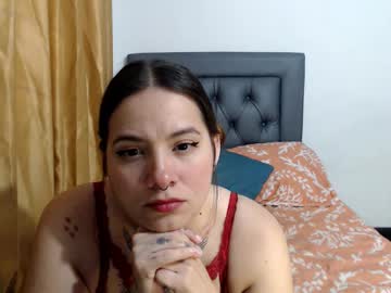 Foto porno Sex online cu lilbettyhoe pe KUR.ro