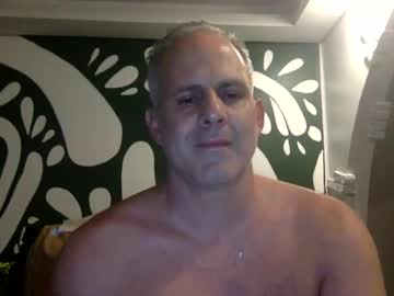 Nebunii pe chat marca master_cuck2000