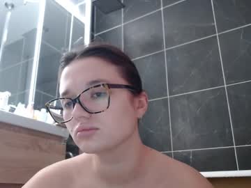 naughty_christie vrea sex pe Chaturbate