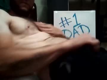 Foto porno Discutii intime cu number1dad_ pe KUR.ro