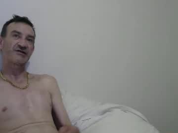 Foto porno peterjrocketts1a se dezbraca la web pe Chaturbate pe KUR.ro