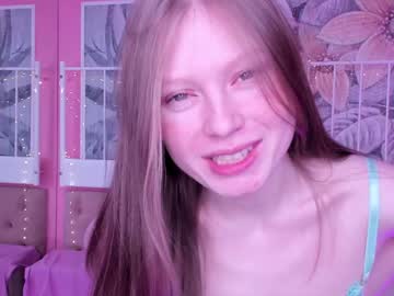 rose_katten se dezbraca la web pe Chaturbate