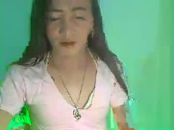 Fantezii cu selfsuckbesforyou14 pe Chaturbate