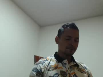 Fantezii cu spartano_2024 pe Chaturbate