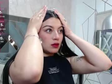 viiolet_mansson_ vrea sex pe Chaturbate