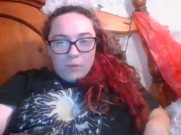 Fantezii cu xsleepwalkingangelx pe Chaturbate