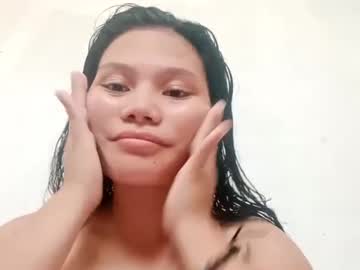 Fantezii cu xxsexy_athenaxx pe Chaturbate